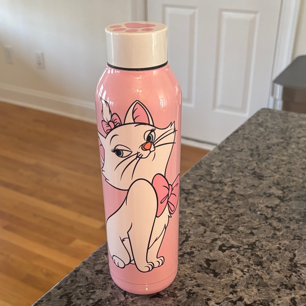 Aristocats Marie water bottle